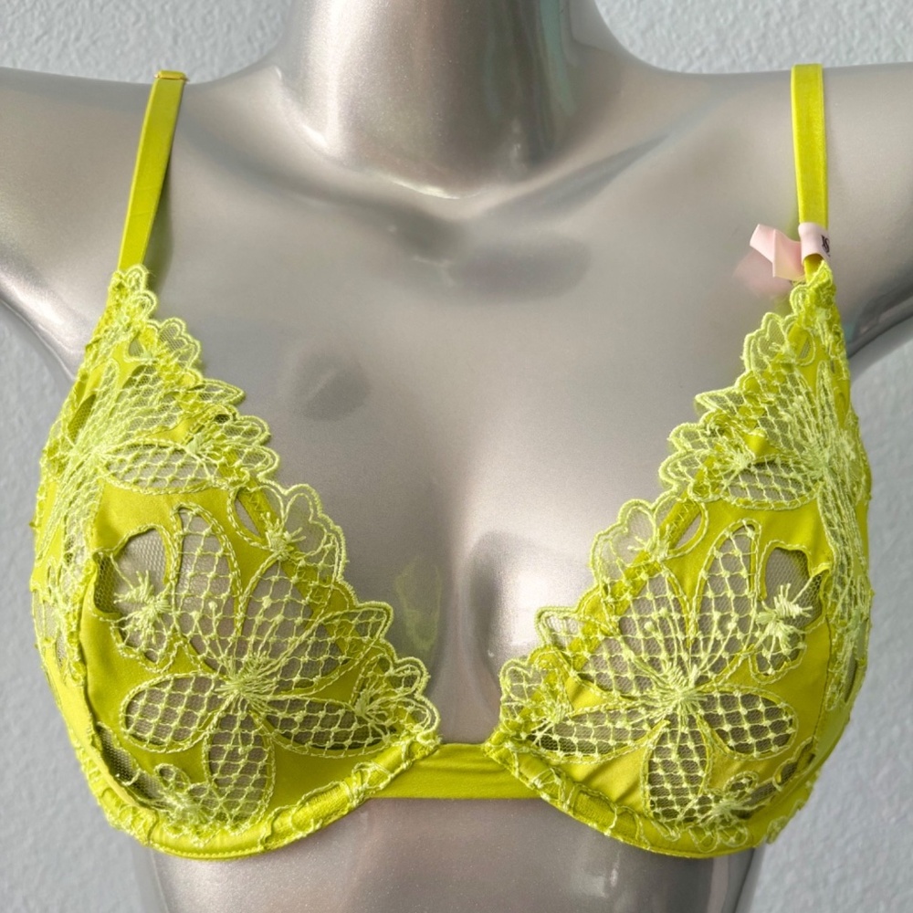 Victoria's Secret Low Cut Demi Bra Nwt Very Sexy Limelight Appliqué Underwire